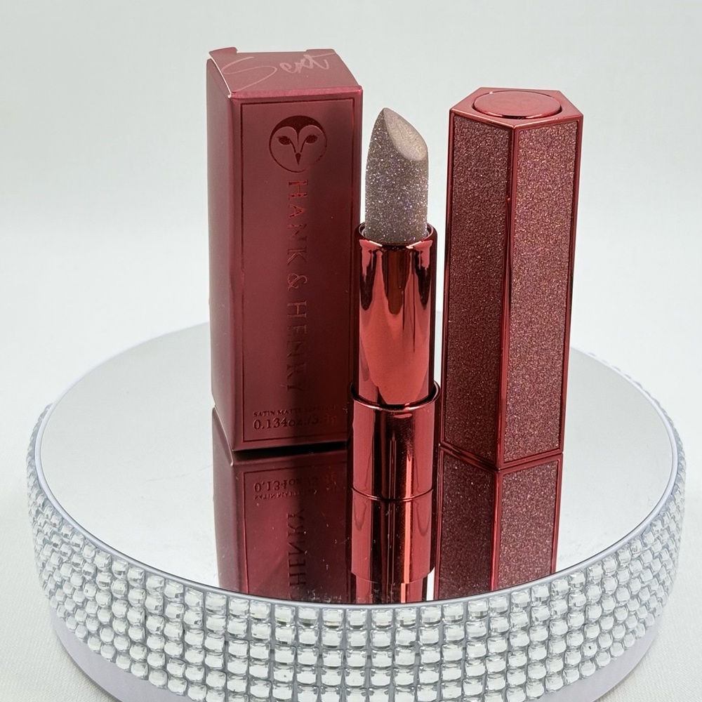 Hank & Henry Sext Satin Matte Lipstick 💄 full size Beautiful shimmery